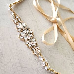 Elegant Crystal Bridal Sash